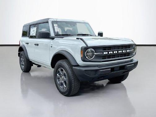Avalanche Gray 2026 Ford Bronco Big Bend