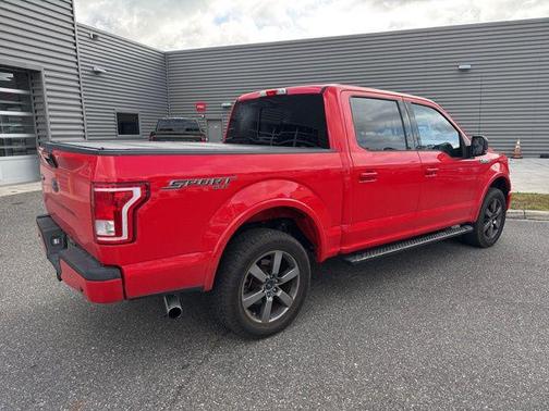 Race Red 2017 Ford F-150 XLT