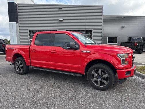 Race Red 2017 Ford F-150 XLT