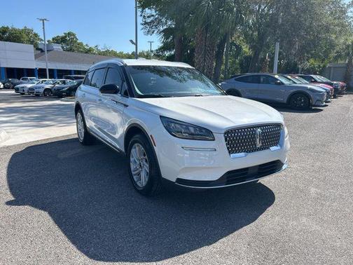 Pristine White Metallic Tri-Coat 2022 Lincoln Corsair Standard