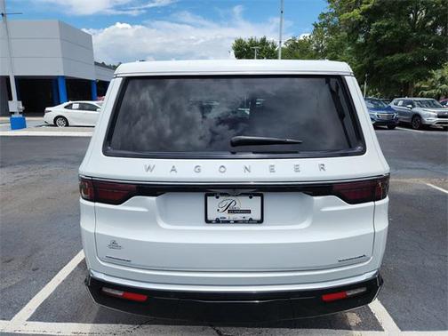 2023 Jeep Wagoneer L Series II 4x4