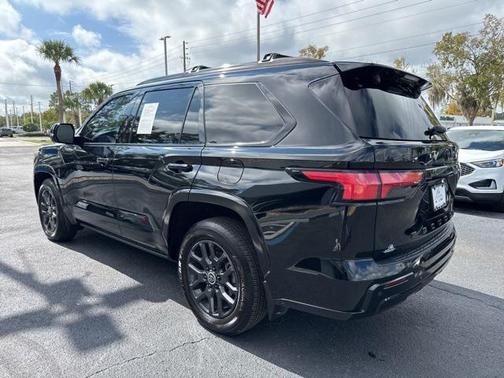 2024 Toyota Sequoia Platinum