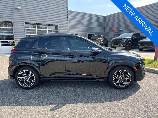 Abyss Black Pearl 2023 Hyundai KONA N Line