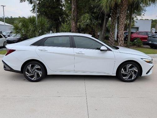 Serenity White 2025 Hyundai ELANTRA SEL