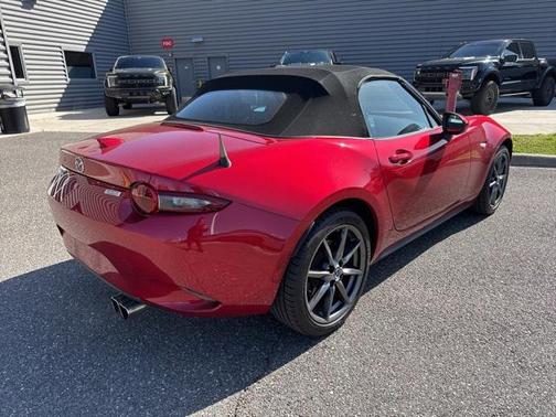 2016 Mazda MX-5 Miata Grand Touring