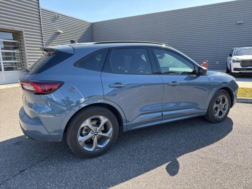 Vapor Blue Metallic 2023 Ford Escape ST-Line