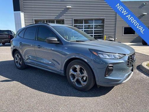 Vapor Blue Metallic 2023 Ford Escape ST-Line