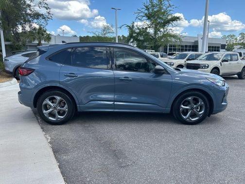 Vapor Blue Metallic 2023 Ford Escape ST-Line