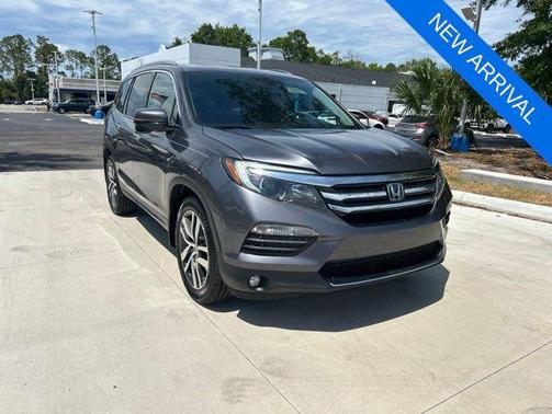 Modern Steel Metallic 2016 Honda Pilot Touring