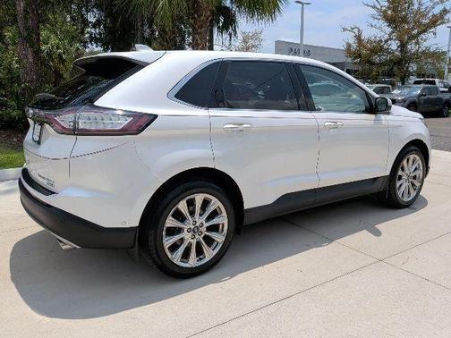 White Platinum Clearcoat Metallic 2018 Ford Edge Titanium