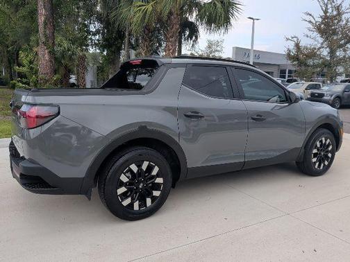 Hampton Gray 2025 Hyundai SANTA CRUZ SEL Activity