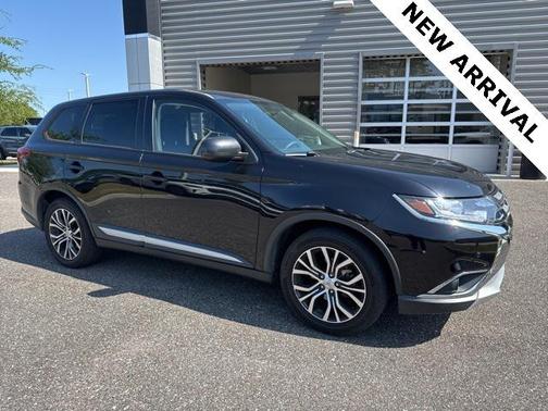 2018 Mitsubishi Outlander ES