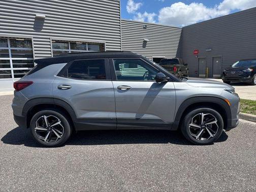 Sterling Gray Metallic 2023 Chevrolet Trailblazer RS