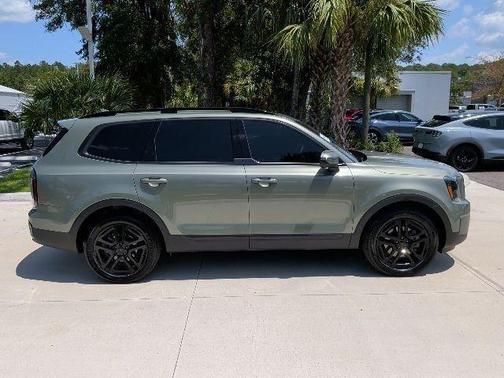 Jungle Green 2025 Kia Telluride EX X-Line