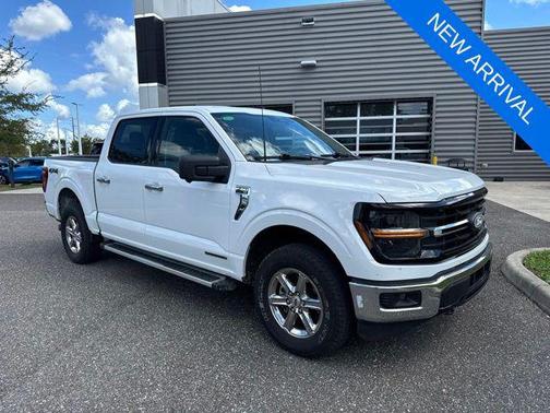 Oxford White 2024 Ford F-150 XLT