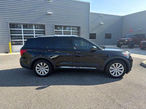 Agate Black Metallic 2020 Ford Explorer Limited