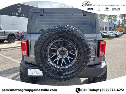 2025 Ford Bronco Base