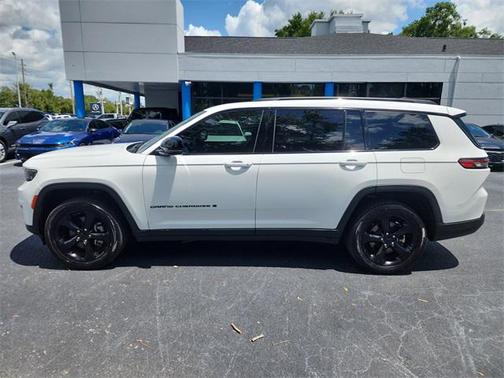 2023 Jeep Grand Cherokee L Altitude