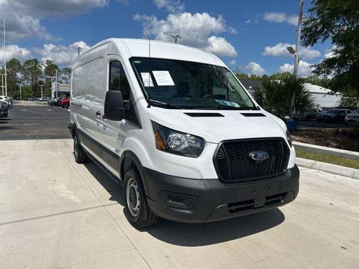 Oxford White 2025 Ford Transit-250 Base