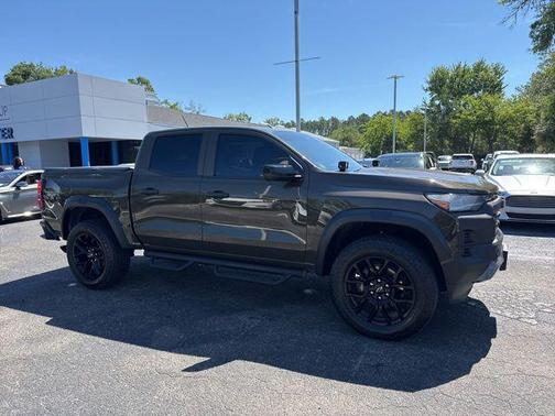 Harvest Bronze Metallic 2024 Chevrolet Colorado Trail Boss