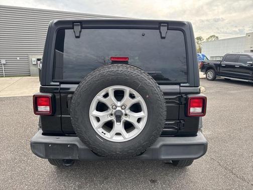 2021 Jeep Wrangler Unlimited Islander 4x4