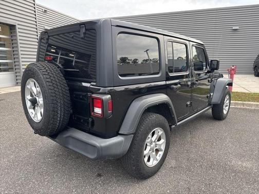 2021 Jeep Wrangler Unlimited Islander 4x4