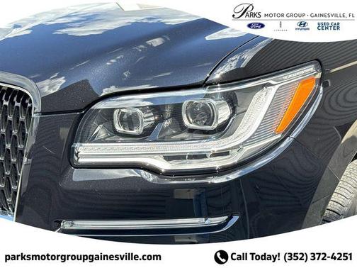Infinite Black Metallic Clearcoat 2024 Lincoln Navigator Reserve