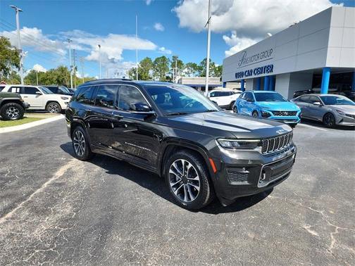 2022 Jeep Grand Cherokee L Overland