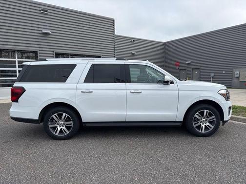 Oxford White 2024 Ford Expedition Max Limited