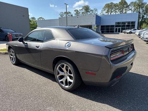 2015 Dodge Challenger SXT Plus