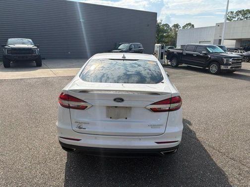 White Platinum Metallic Tri-Coat 2019 Ford Fusion Titanium