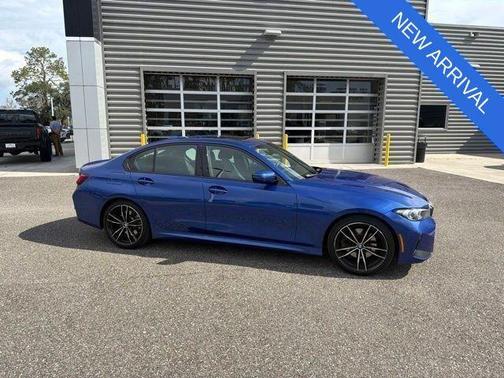 Portimao Blue Metallic 2023 BMW 330 330i