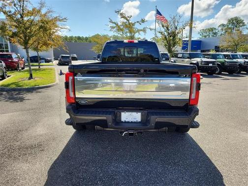 2025 Ford F-450 Platinum