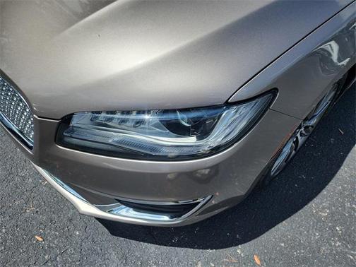2020 Lincoln MKZ Standard