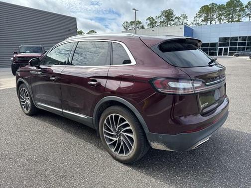 2019 Lincoln Nautilus Reserve