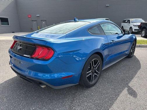 2020 Ford Mustang EcoBoost