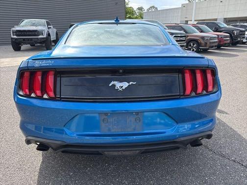 2020 Ford Mustang EcoBoost