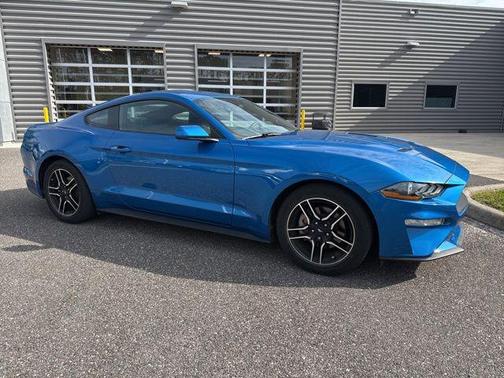 2020 Ford Mustang EcoBoost