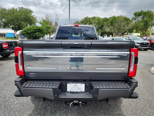 2025 Ford F-450 Platinum