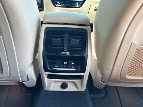Alpine White 2019 BMW X3 sDrive30i