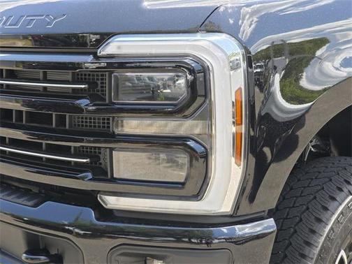2025 Ford F-350 Platinum