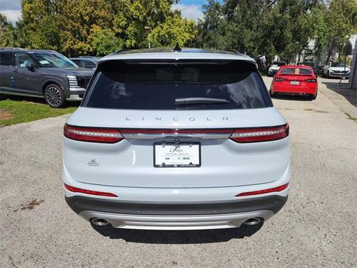 2026 Lincoln Corsair Premiere