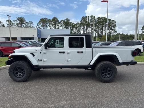 2023 Jeep Gladiator Willys 4x4
