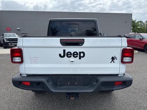 2023 Jeep Gladiator Willys 4x4