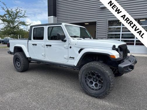 2023 Jeep Gladiator Willys 4x4