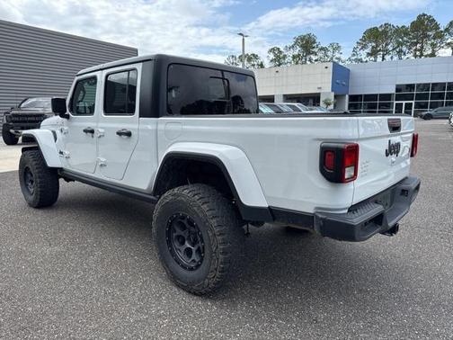 2023 Jeep Gladiator Willys 4x4