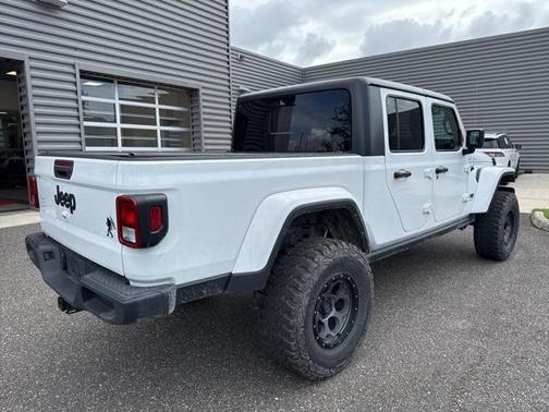 2023 Jeep Gladiator Willys 4x4