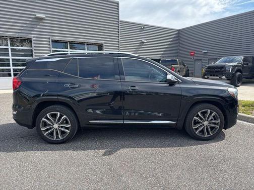 Ebony Twilight Metallic 2020 GMC Terrain Denali