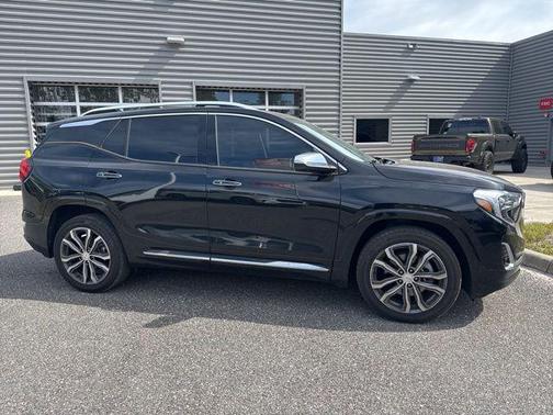 Ebony Twilight Metallic 2020 GMC Terrain Denali