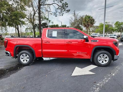 2024 GMC Sierra 1500 SLE